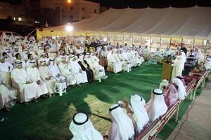 صالح عاشور مفتتحا مقره الانتخابي
