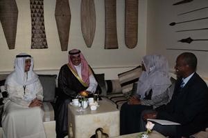 الشيخ صباح الخالد مستقبلا وزيرة خارجية الصومال﻿