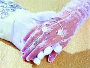 الزواج العرفي بتونس ماضٍ يتكرس بمباركة «إسلاميين»