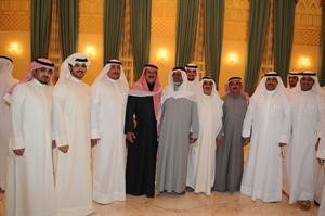  المدعوون في حفل الاستقبال الذي اقامه الخنفور﻿