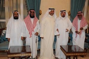 مرشح الدائرة الرابعة النائب السابق سعد الخنفور بين الحضور	قاسم باشا﻿
