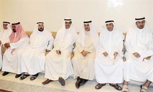 مبارك الخرينج متوسطا ابناء الدائرة﻿