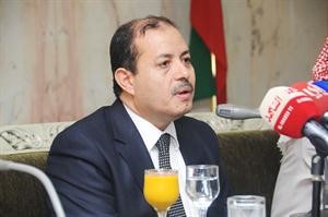 صلاح عبدالمقصود مجيبا عن اسئلة الحضور﻿