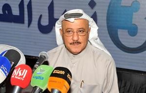 مرشح الثالثة نبيل الفضل متحدثا الى ناخبيه﻿