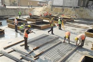 اعمال البناء في مشروع مستشفى جابر﻿