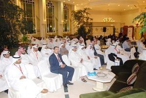 بعض ابناء الدائرة الثالثة حضروا ندوة الياقوت	عباس مكحل﻿