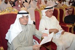 نائب رئيس مجلس الامة السابق عبدالله الرومي حاضرا﻿