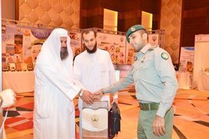 زوار المؤتمر حرصوا على تفقد جناح الحرس الوطني﻿