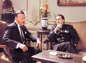 تيم حسن مع عزت ابوعوف في مسلسل الملك فاروق﻿