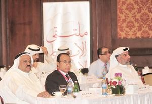 عبداللطيف العبدالرزاق وفهد العثمان وسمير الغربللي﻿