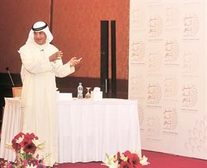 جاسم السعدون يلقي محاضرته﻿