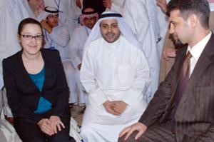 الجبري مستقبلا بعض الضيوف