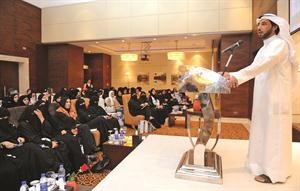 فلاح السويري خلال الندوة النسائية﻿