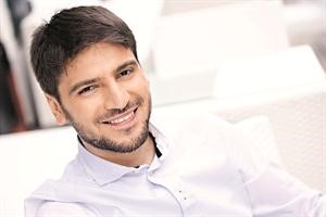 سامي يوسف

