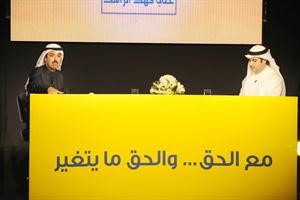 النائب والوزير السابق علي الراشد مع الزميل علي حسين خلال افتتاح مقره الانتخابي﻿