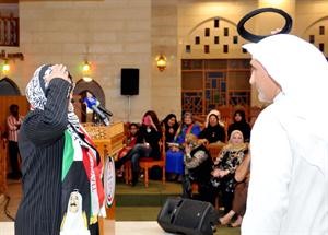دعبدالله سهر يرفع عقاله لمعصومة المبارك﻿