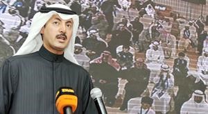 المرشح عبداللطيف عباس المناور متحدثا للحضور﻿