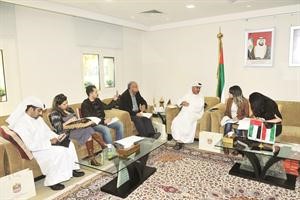 السفير الاماراتي يتحدث الى الاعلاميين متين غوزال
