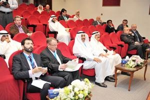 دناجي المطيري ودنادر العوضي في مقدمة الحضور سعود سالم
