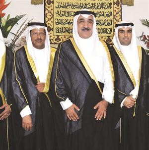 الشيخ محمد اليوسف مهنئا﻿