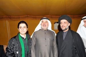  ومباركة من احد رجال الدين
