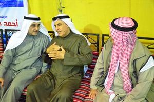 صالح الفضالة يبارك هشام كامل