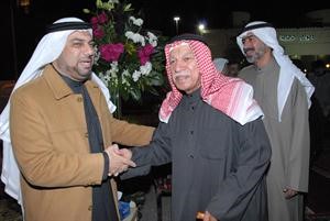 الزلزلة واحد كبار السن