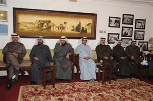 النواب خلال الاجتماع