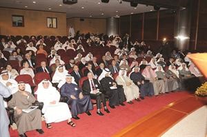 الحضور الكبير خلال افتتاح المؤتمر﻿