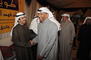 طلال الياقوت يبارك