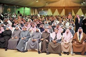 الحضور خلال استقبال حمد سيف﻿