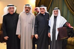 عبدالعزيز الغنام يقدم التهاني