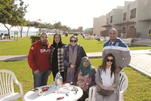 اسرة من عائلة الوطني خلال اليوم الترفيهي