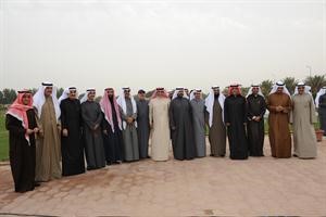 خليل عبدالله ونواف الفزيع وعبدالله التميمي وخالد الشليمي وسعدون حماد وعسكر العنزي وصالح عاشور ومبارك الخرينج ودعلي العمير وعلي الراشد وكامل العوضي ومحمد البراك واحمد المليفي﻿