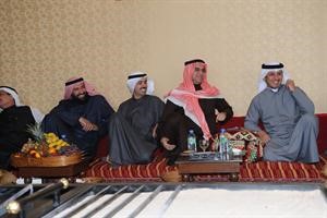 النواب خلال حفل الغداء﻿