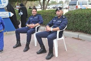 رجال الداخلية بعد تنظيم مسيرة كرامة وطن 4