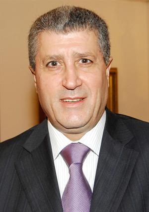 محمد عبدالحميد بيضون