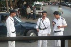 مصرع طفلة مصرية على يد عمها بعد مشاهدته يمارس الرذيلة مع زوجة أبيها