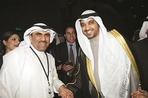 الشيخ محمد العبدالله مع الزميل مفرح الشمري﻿