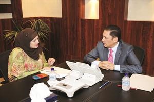 دغسان زين في حوار مع الزميلة حنان عبدالمعبود