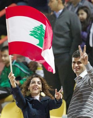 الأزرق.. من غير مدرب
