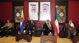 الشيخ احمد الخالد متوسطا الفريق الركن خالد الجراح وجسار الجسار والفريق الركن عبدالرحمن العثمان﻿