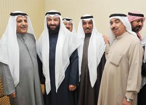 دعلي العمير يقدم التهاني لوزير الصحة دمحمد الهيفي	سعود سالم