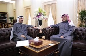 الرئيس علي الراشد مستقبلا دمحمد الهاشل ﻿
