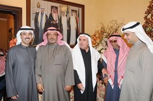 احمد الكليب يبارك لعلي الراشد بحضور والده فهد الراشد
