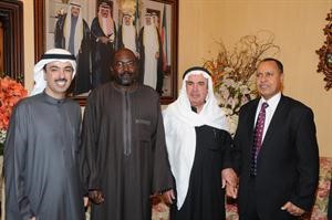 السفير الصومالي وسفير السنغال يباركان
