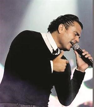 عمرو دياب في الحفل
