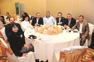 ماجد حنا متوسطا عددا من الحضور﻿