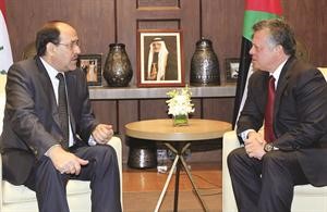 العاهل الاردني الملك عبدالله الثاني مستقبلا رئيس الوزراء العراقي نوري المالكي	 افپ﻿