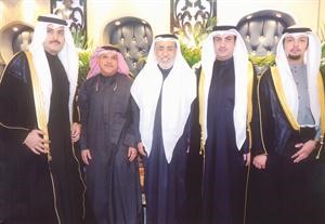 الشيخ مازن الجراح وعبدالله المطيري يهنئان﻿